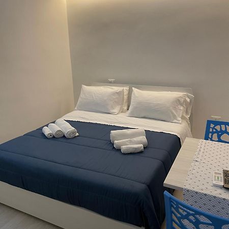 Attico Lady D Hotel Paola Luaran gambar
